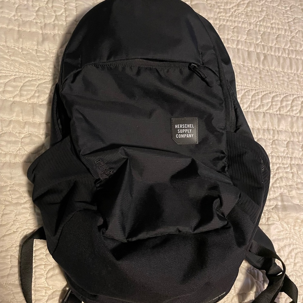 Herschel Backpack (black)